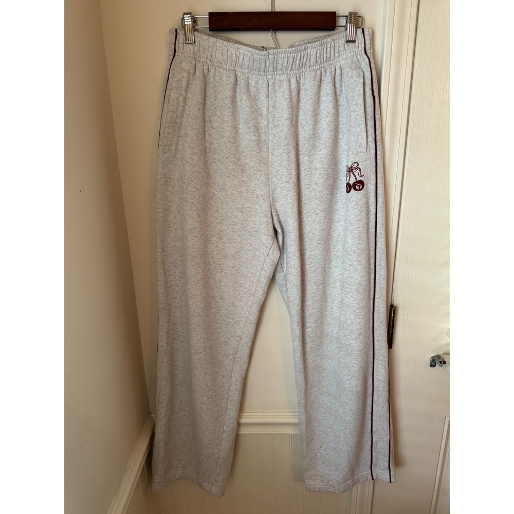 Aeropostale Cloud Soft Wide Leg Sweatpants Gray Cherry Graphic Stripe Medium